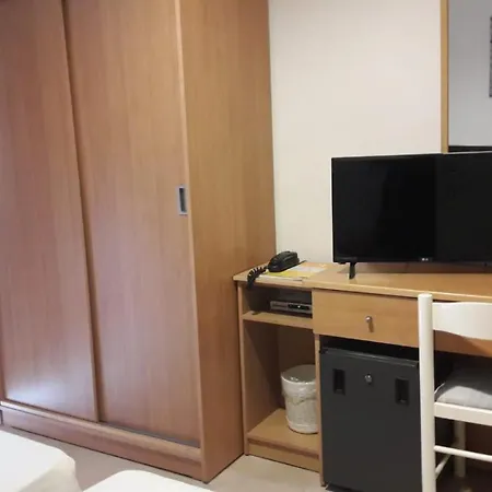 Tropicana Hotell