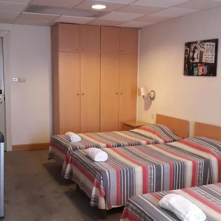 Hotell Tropicana 2*