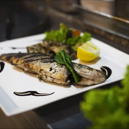 Hotel Tropicana Saint Julian's