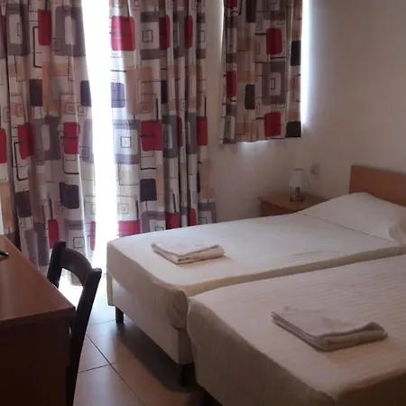 Tropicana Saint Julian's