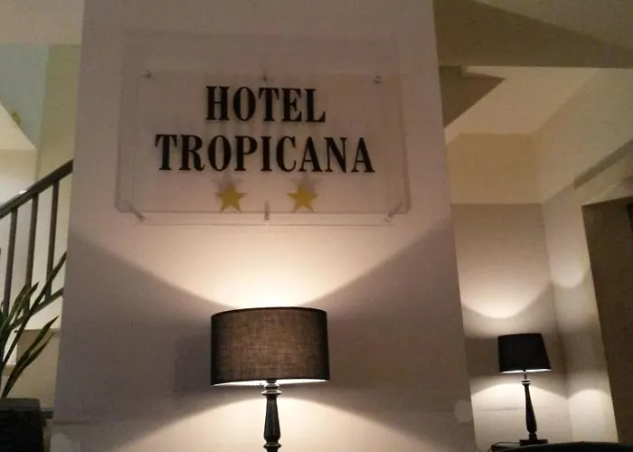 Tropicana 2*