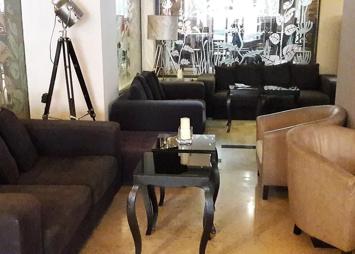 Hotel Tropicana St. Julian's