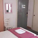 Tropicana Hotel 2*
