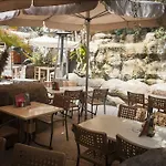 Tropicana Hotel San Ġiljan