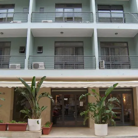 Tropicana 2* San Giuliano